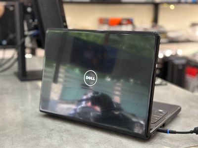 LÁP TÓP RẺ 900K. Mua bán Laptop tại Quận Tân Bình Tp Hồ Chí Minh được đăng bởi Hoàng Nhã