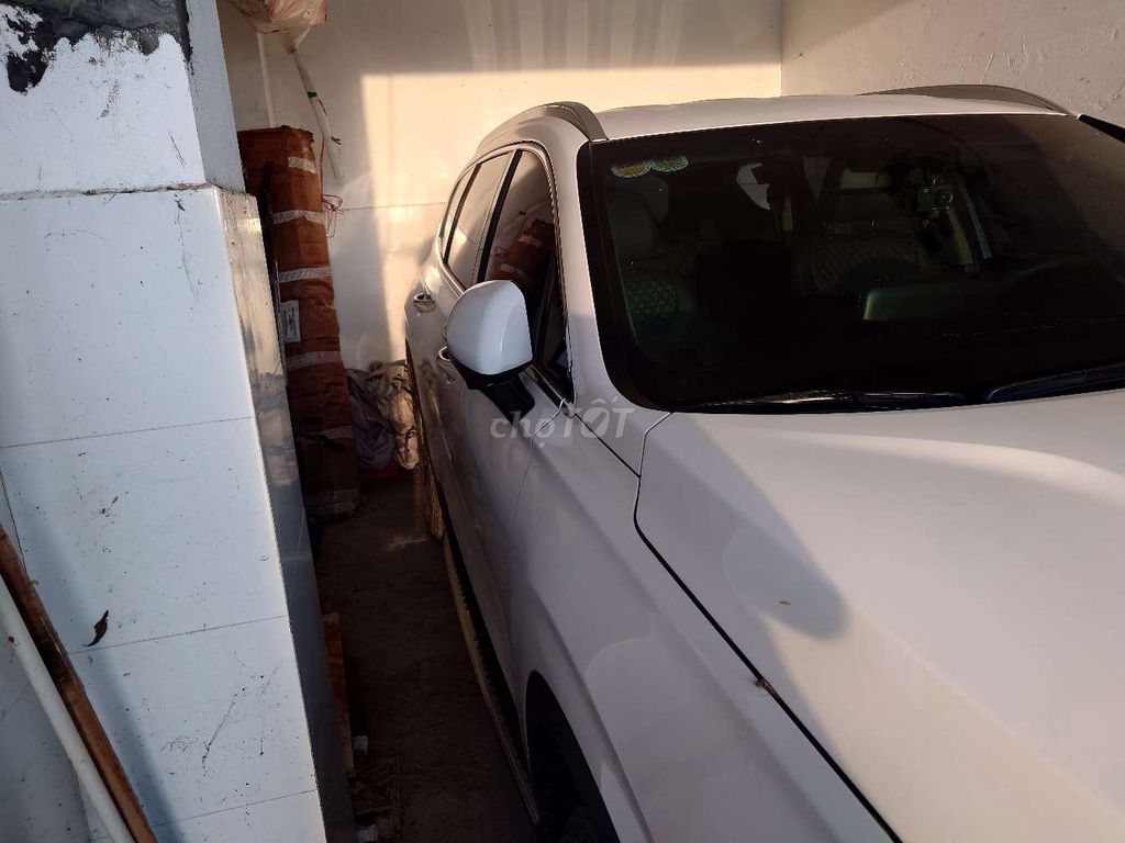 Santafe 2.2L tiêu chuẩn. Mua bán Ô tô tại Thành phố Long Xuyên An Giang được đăng bởi hura hình 3