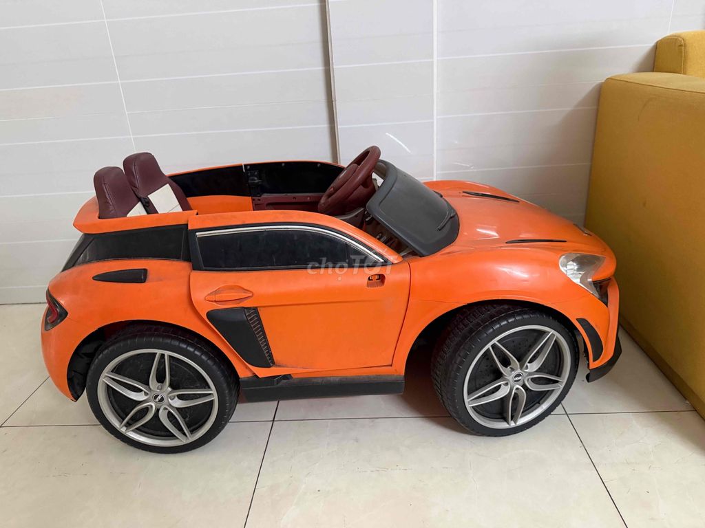 bán xe điện 4 bánh cho bé , siêu xe mclaren. Mua bán Mẹ và bé tại Quận 10 Tp Hồ Chí Minh được đăng bởi nguyễn thắng hình 1