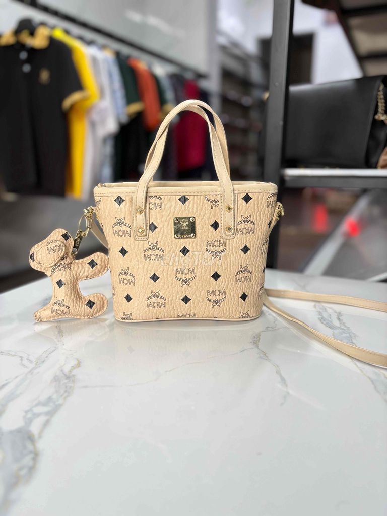 Túi xách MCM Mini Tote Nữ Da Be. Mua bán Túi xách tại Thành phố Rạch Giá Kiên Giang được đăng bởi Túi secondhand hình 1