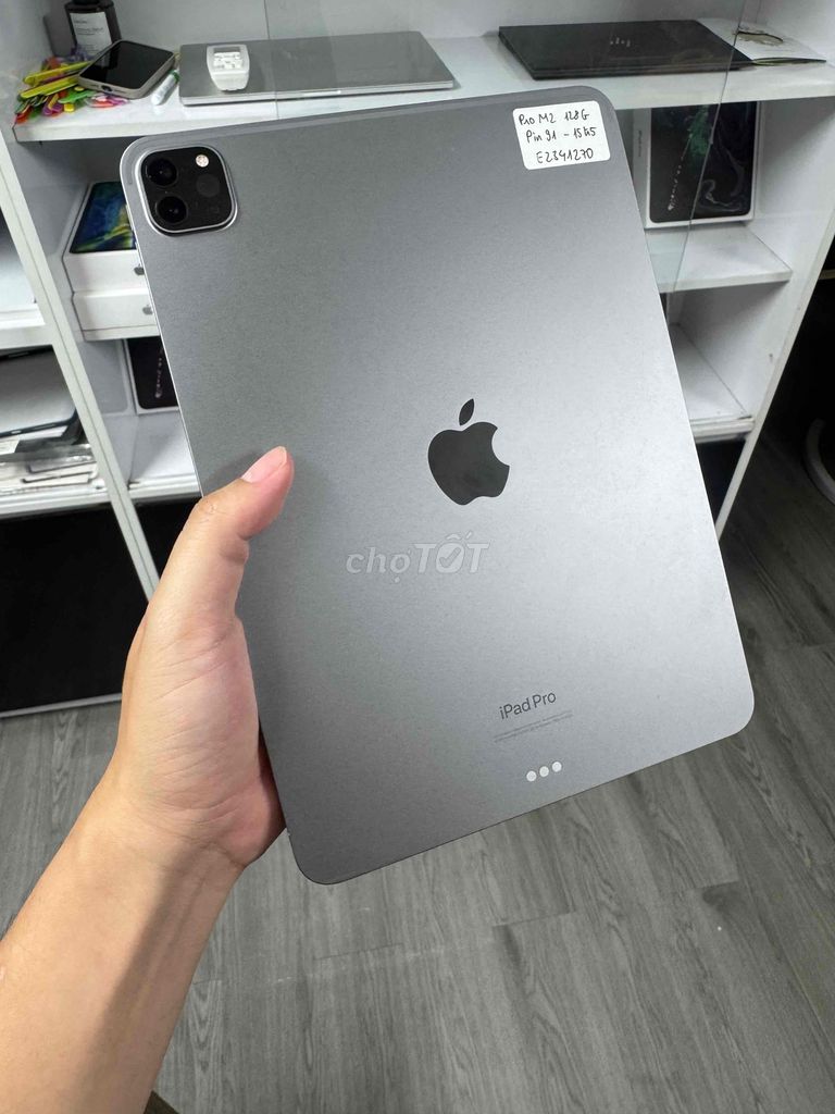 Apple iPad Pro M2 128GB Xám. Mua bán Máy tính bảng tại Quận Hoàng Mai Hà Nội được đăng bởi Cảnh Hà  hình 1