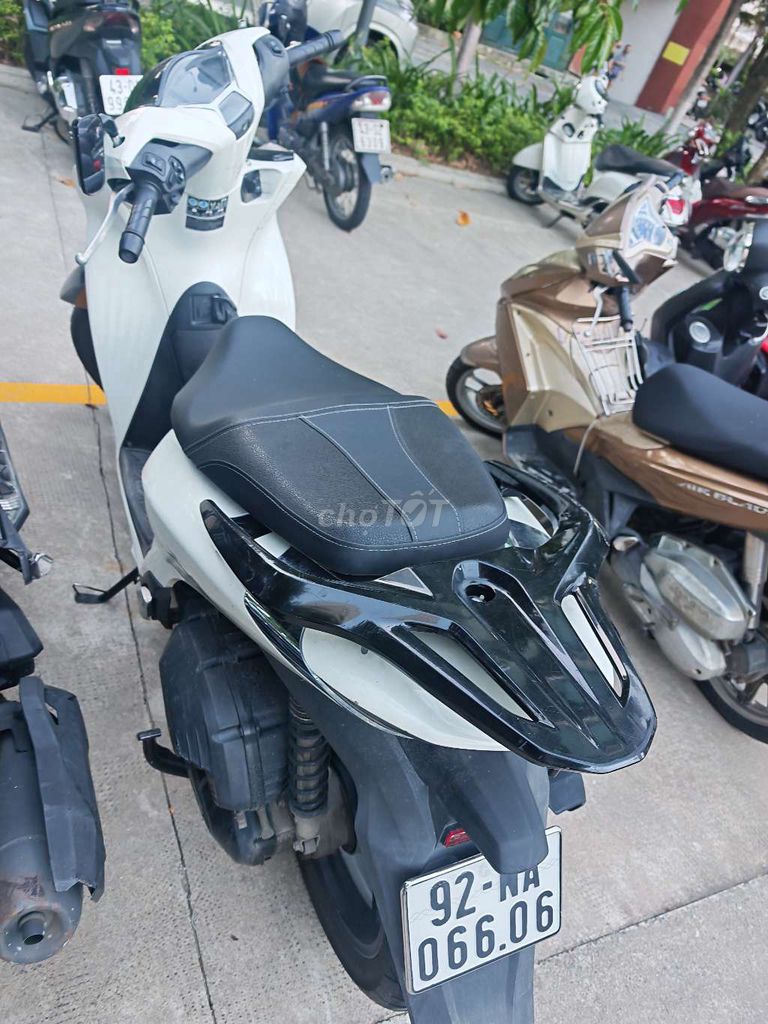 Honda SH 125 CBS 2023 Белый 25000 км