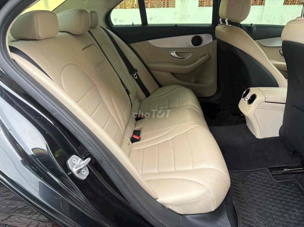 Mercedes C200 2016 Đen Kem. Mua bán Ô tô tại Quận Ninh Kiều Cần Thơ được đăng bởi Minh Nhỏ hình 8
