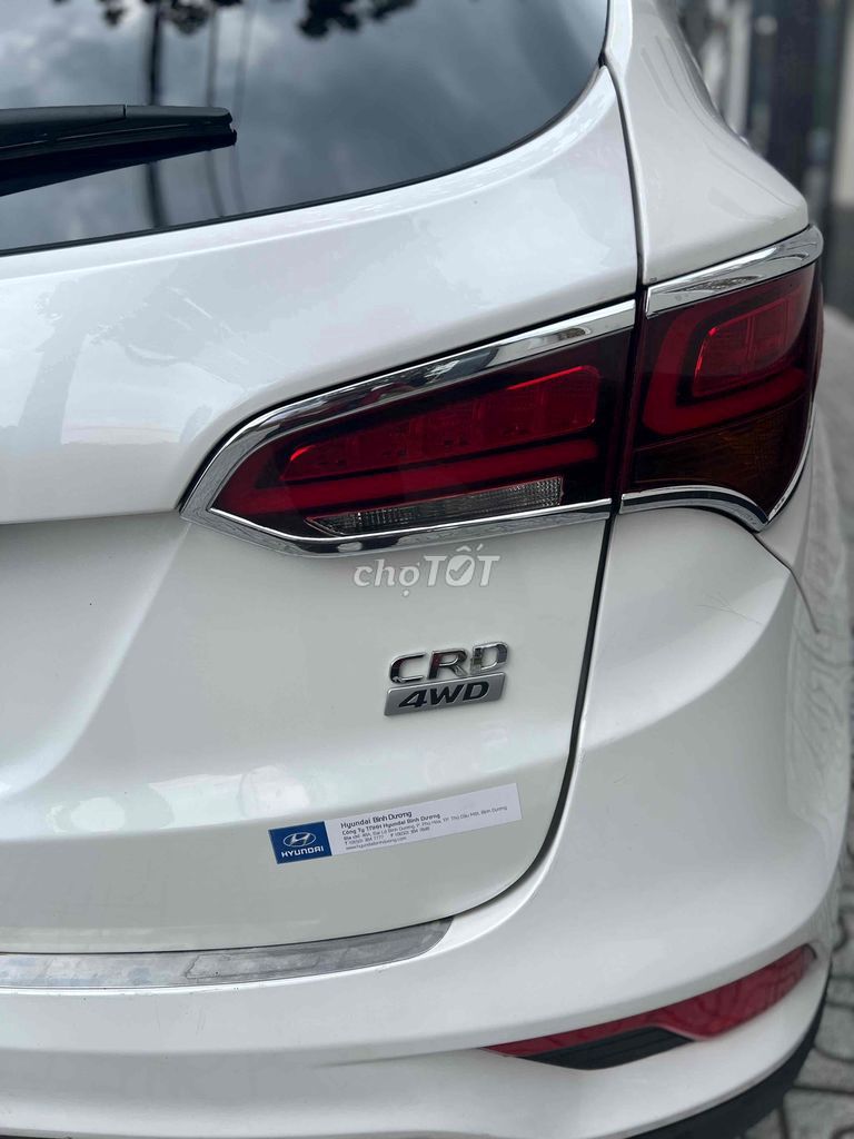 🍀Bán HUYNDAI Santafe 2.2L - 4WD - Sx 2017 - Dầu. Mua bán Ô tô tại Quận Bình Tân Tp Hồ Chí Minh được đăng bởi Mr Hiền  hình 4