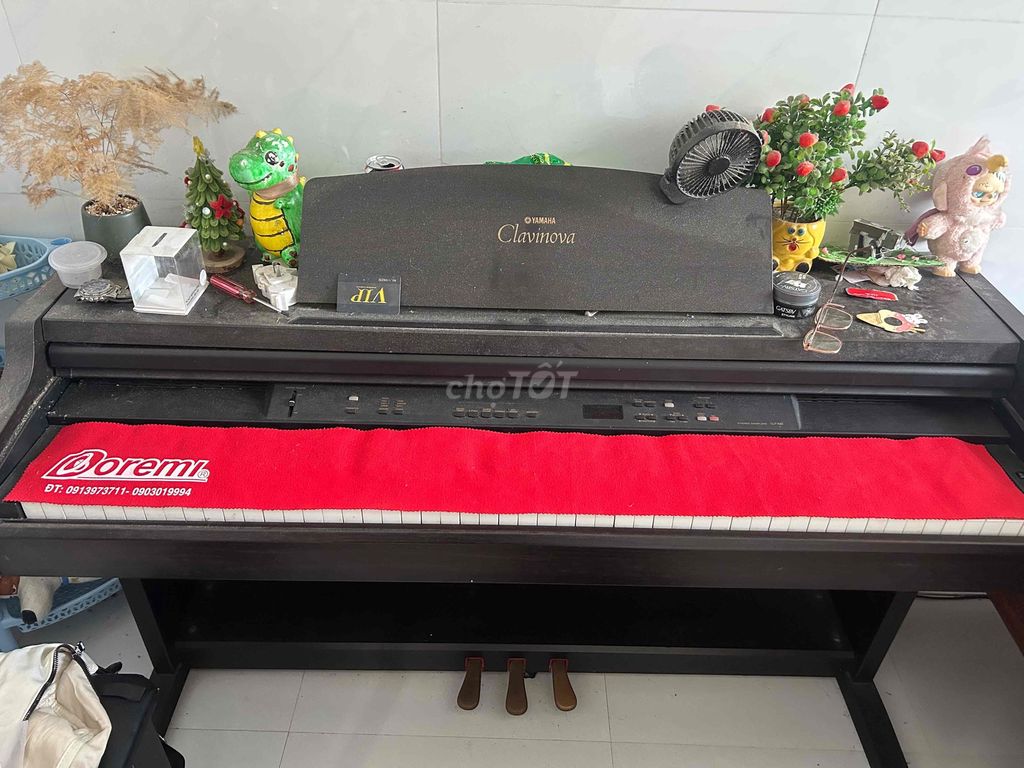Đàn piano điện Yamaha Clavinova Đen. Mua bán Nhạc cụ tại Quận Bình Thuỷ Cần Thơ được đăng bởi Lê Hải Đăng Khoa  hình 1