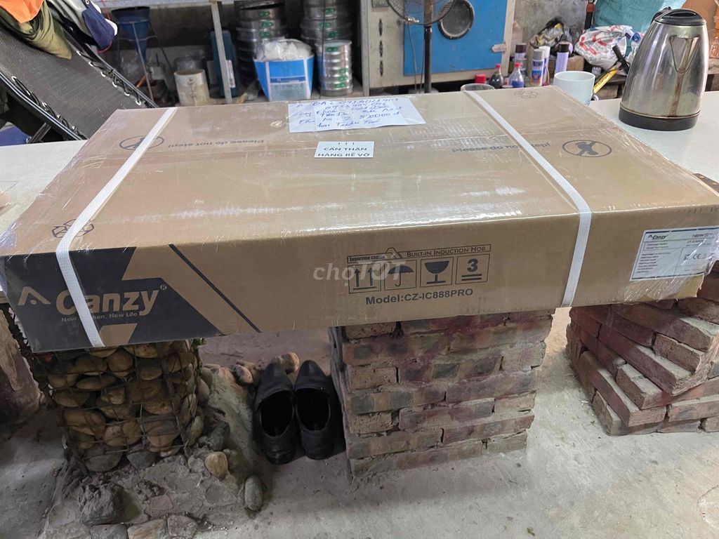Bếp từ Canzy888PRO mới được tặng cần bán thanh lý
