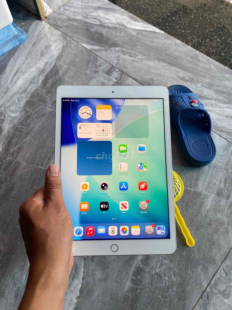 Apple iPad Gen 8 128GB WiFi Vàng Đồng Đã sử dụng. Mua bán Máy tính bảng tại Quận Hồng Bàng Hải Phòng được đăng bởi nguyễn văn tuân hình 1