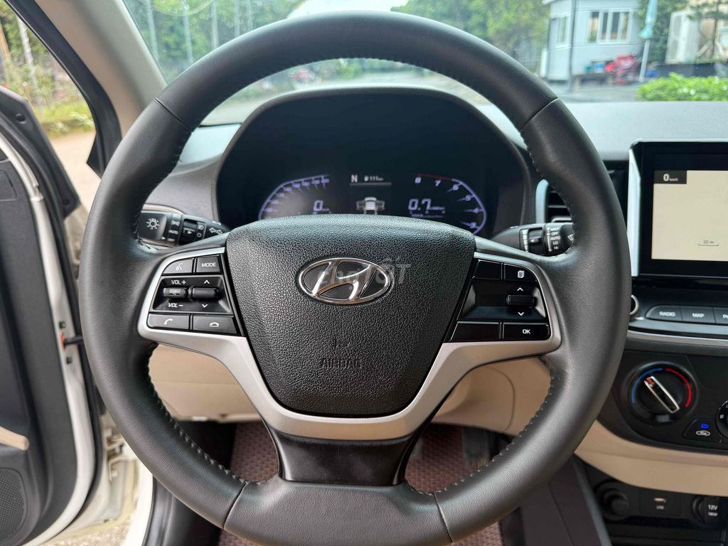 Hyundai accent sản xuất 2022 hộp số tự động. Mua bán Ô tô tại Thành phố Hòa Bình Hòa Bình được đăng bởi Bạch Vân Long hình 5