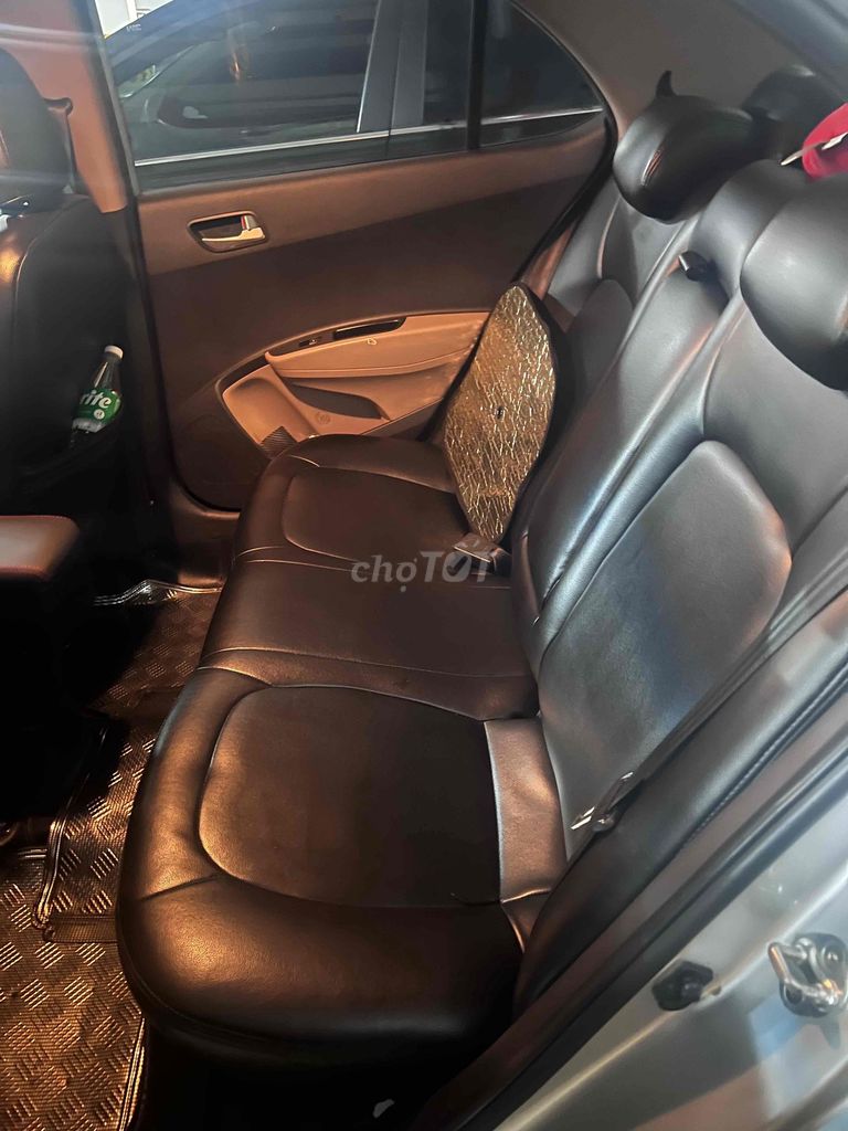 Hyundai Grand i10 2017 Sedan 1.2 MT - 80000 km. Mua bán Ô tô tại Thành phố Biên Hòa Đồng Nai được đăng bởi Anh Bui hình 5