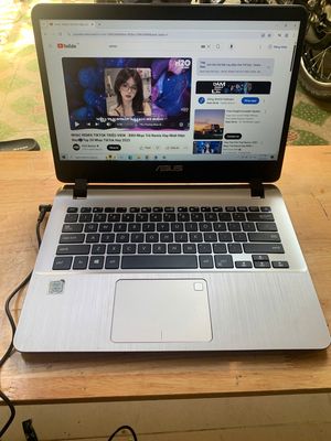 Laptop Aus i3-7020U 8G SSD240 14in FUll HD bền đẹp. Mua bán Laptop tại Quận 1 Tp Hồ Chí Minh được đăng bởi Lê Công Hậu
