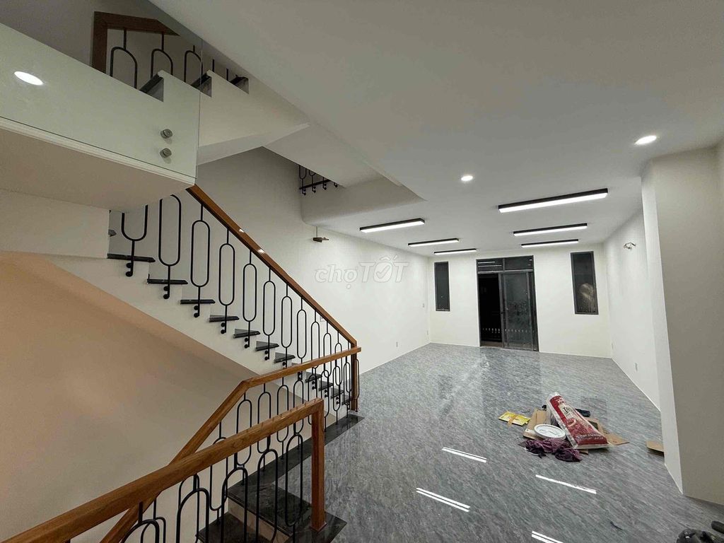 Nhà Khu Tây Sông Hậu-1trệt-2 lầu full nội thất cao cấp. Cho thuê văn phòng, mặt bằng kinh doanh tại Thành phố Long Xuyên An Giang được đăng bởi Lê Hiền hình 3