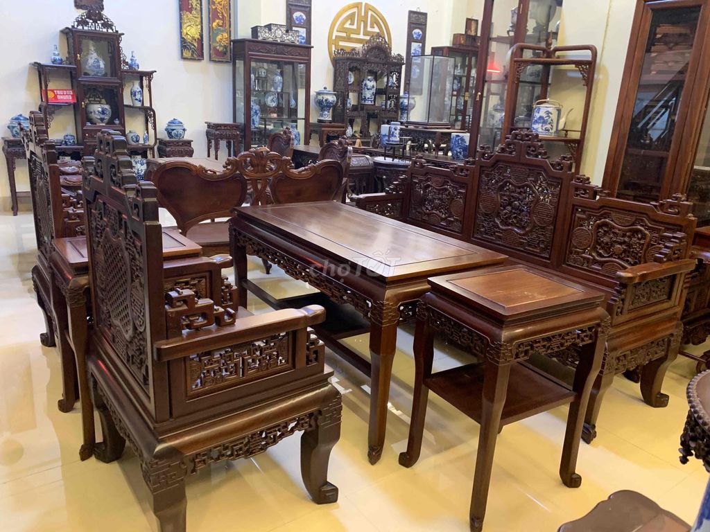 Trường kỷ Gỗ Nâu Cổ điển Ngũ lân. Mua bán Bàn ghế tại Huyện Hải Hậu Nam Định được đăng bởi HỒNG NHUNG ĐỒ GỖ hình 1