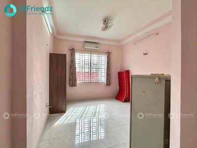 PHÒNG TRỌ CỬA SỔ LỚN gần ĐH Y Dược Q5 có thang máy - Ở được 2-3 người