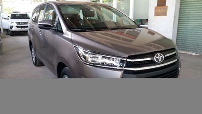 Toyota Innova G 2.0 AT 2019 30.000 km. Mua bán Ô tô tại Huyện Củ Chi Tp Hồ Chí Minh được đăng bởi A đê