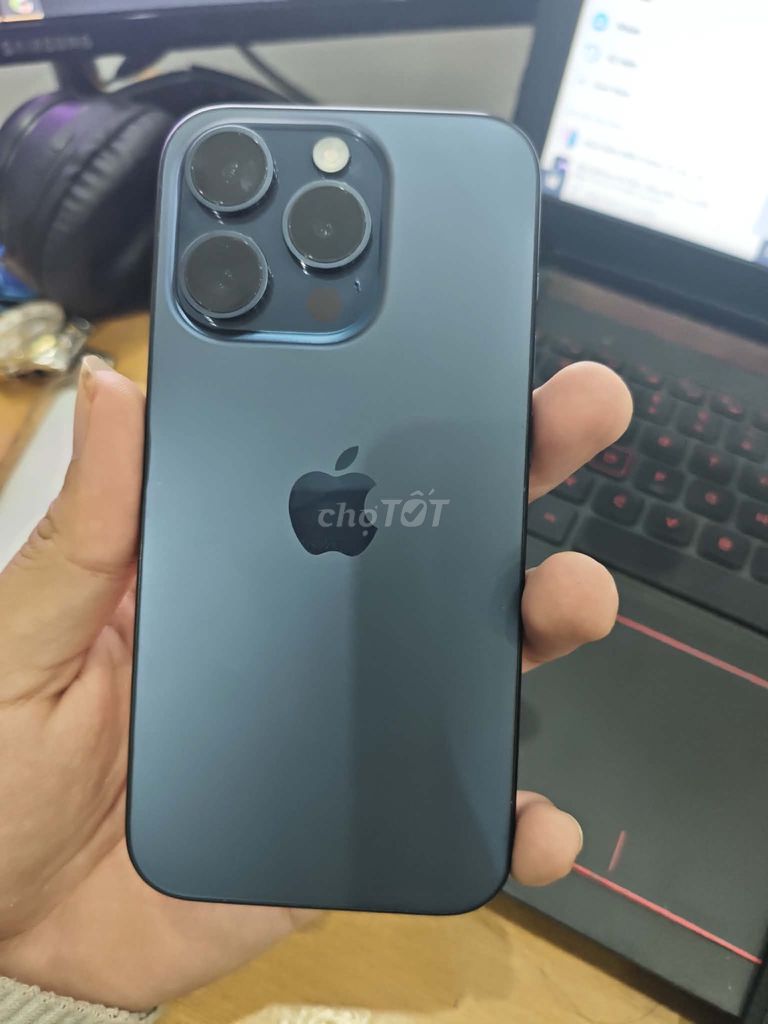 Apple iPhone 15 Pro 128GB Xanh Than. Mua bán Điện thoại tại Quận Hà Đông Hà Nội được đăng bởi Hữu Bình Nguyễn hình 1