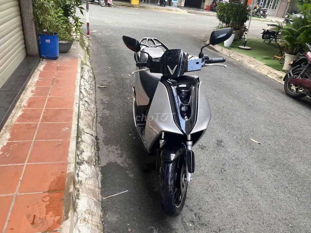 XE VINFAST THEON MÀU XÁM - Cực chất. Mua bán Xe điện tại Quận Tân Bình Tp Hồ Chí Minh được đăng bởi EVBATTERY hình 6