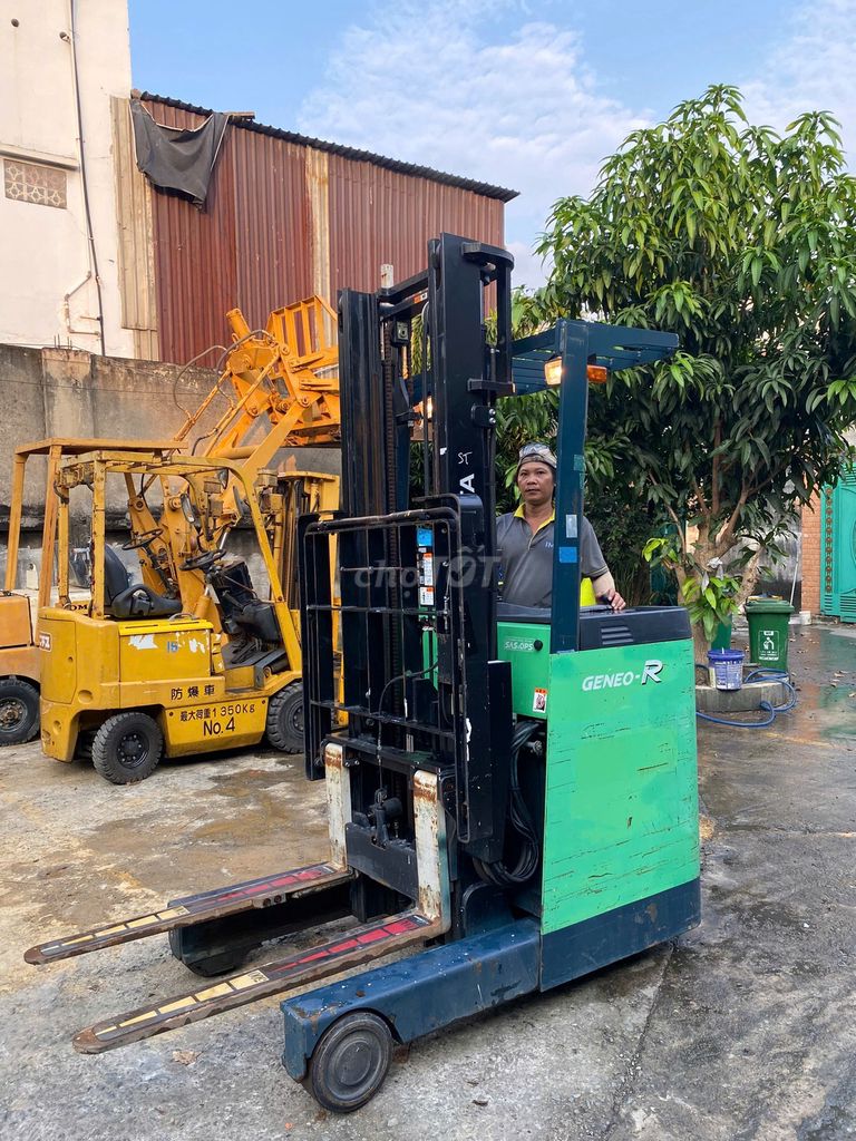 Xe nâng điện đứng 1.5 tấn Toyota. Mua bán Phương tiện khác tại Quận 12 Tp Hồ Chí Minh được đăng bởi Phúc Xe Nâng Nhật Bãi hình 10