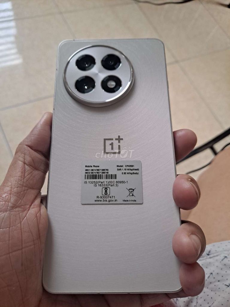 OnePlus 13R 256GB Bạc. Mua bán Điện thoại tại Quận 10 Tp Hồ Chí Minh được đăng bởi Huy hình 1