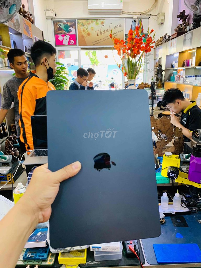 Bán Macbook Air M3 Chính Hãng. Mua bán Laptop tại Quận Bình Thạnh Tp Hồ Chí Minh được đăng bởi Hoan Nam Mobile Uy tạo nên thành công hình 1
