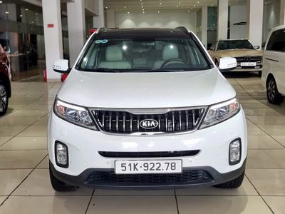 Kia Sorento 2019  máy dầu giá 599 triệu còn TL