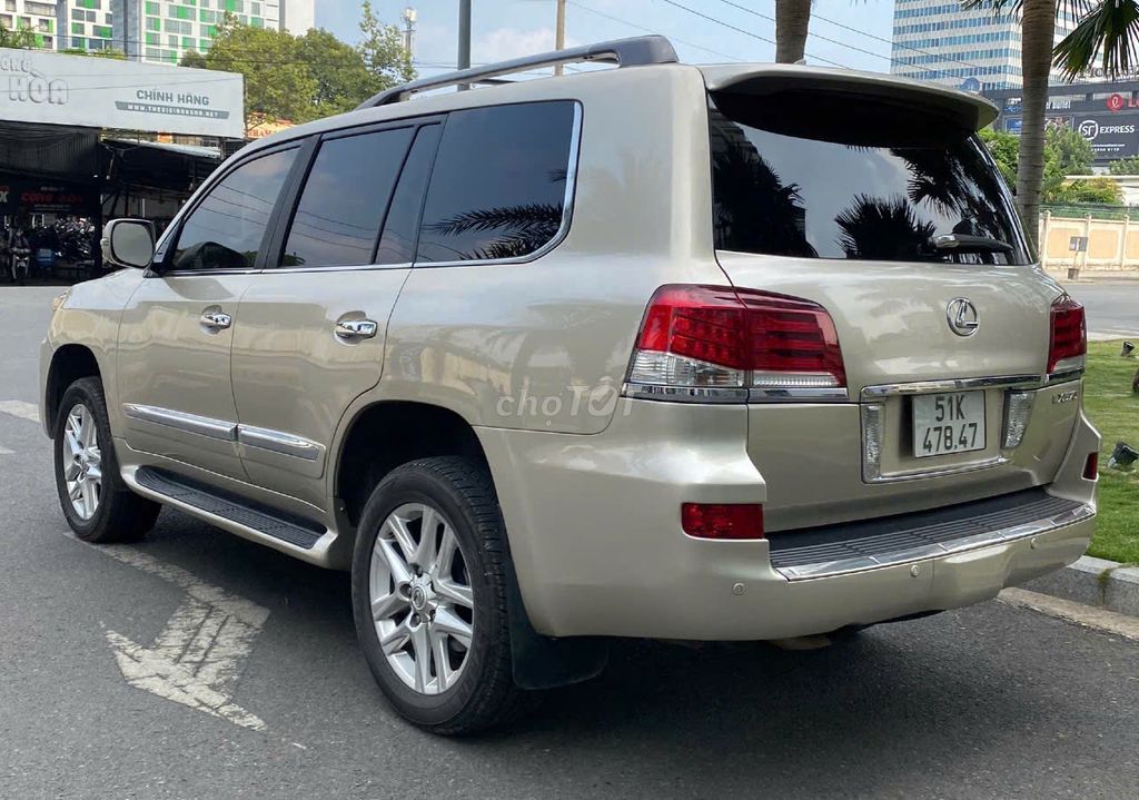 Lexus LX570 2014  - Xe Chính Chủ. Mua bán Ô tô tại Quận Tân Bình Tp Hồ Chí Minh được đăng bởi Phạm Minh Tuân hình 15