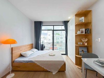 STUDIO BAN CÔNG GẦN ĐẠI HỌC TÔN ĐỨC THẮNG VÀ RMIT SÁT LOTTE MART