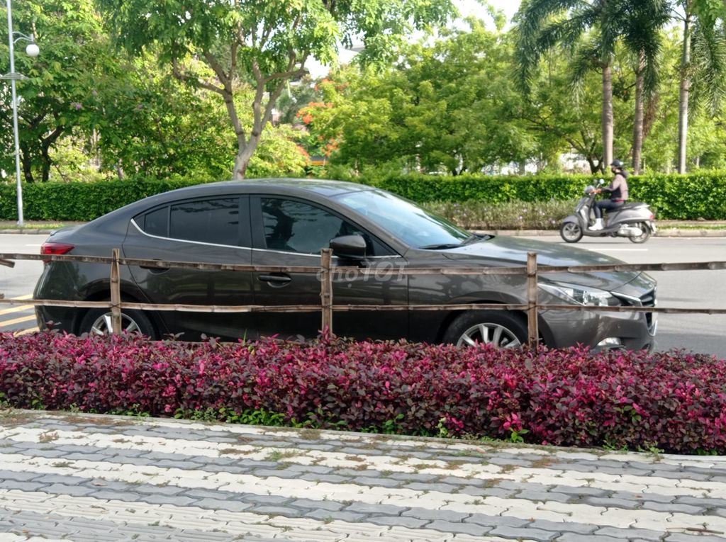 Mazda 3 2016 Серый 69000 км