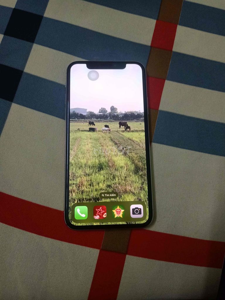 Apple iPhone X Trắng Kính lưng nứt. Mua bán Điện thoại tại Quận Bình Tân Tp Hồ Chí Minh được đăng bởi Tên chưa cung cấp hình 1