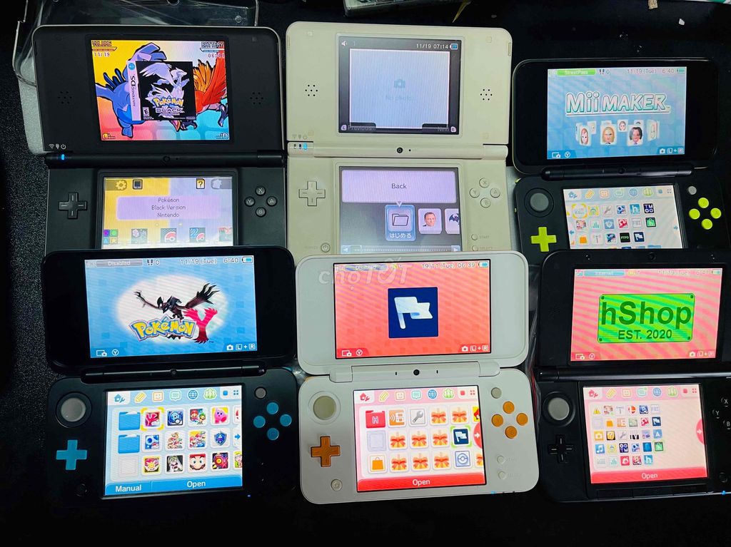 Nintendo DSI XL + 3DS + 2DS