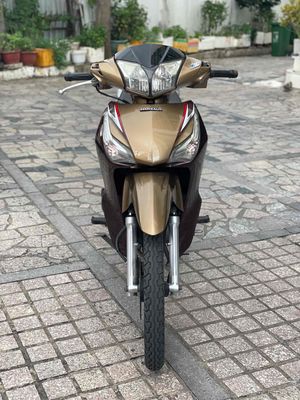 Futture 125 Fi 2014 ngay chủ trả trc 10tr nhận xe