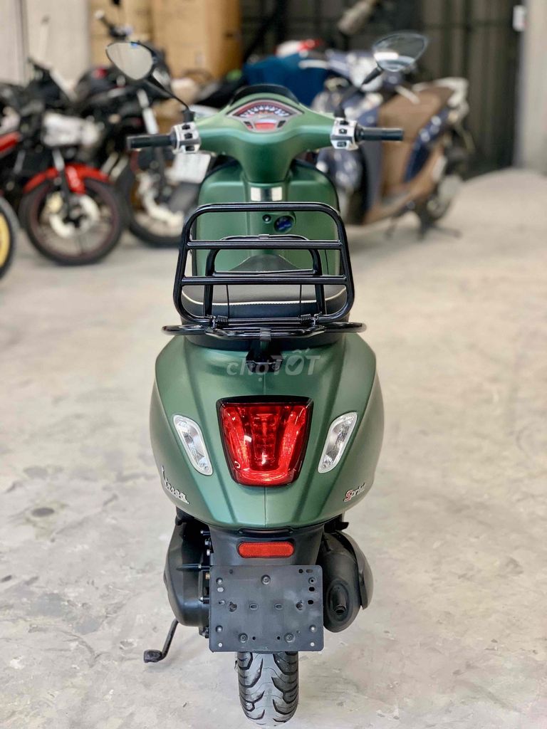 🔥Vespa Sprint 125 ABS 2018 xanh rêu nhám chuẩn zin. Mua bán Xe máy tại Thành phố Thủ Đức Tp Hồ Chí Minh được đăng bởi iMotorbike Khương Phan hình 11