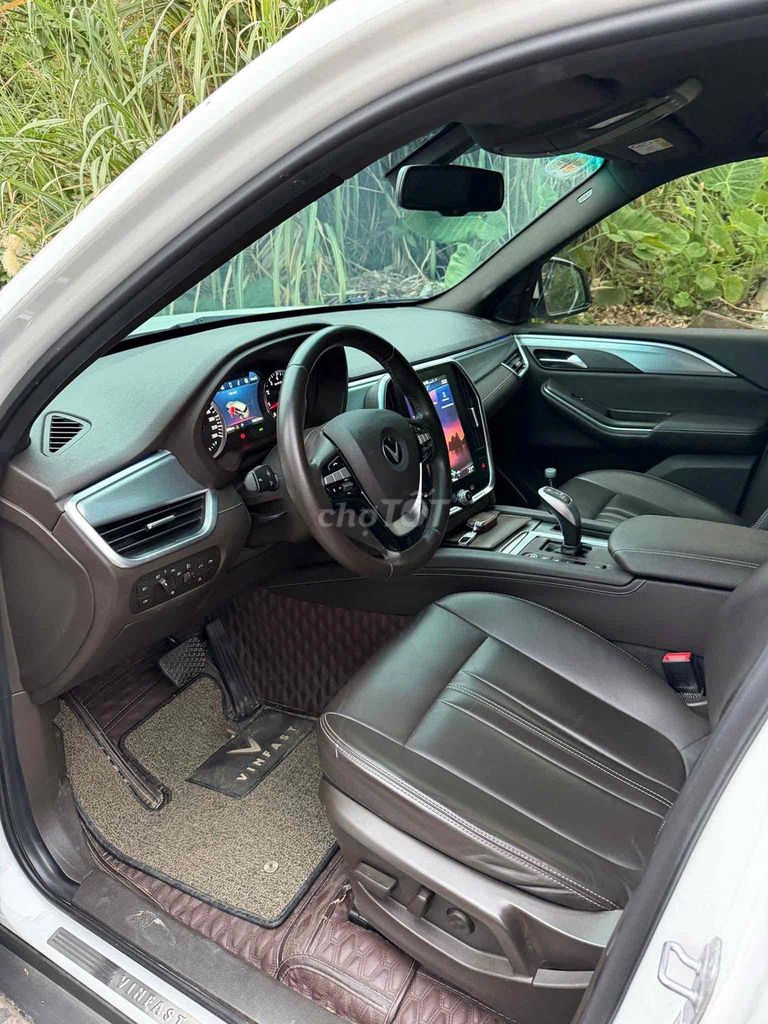 Vinfast Lux SA 2021 Premium 110.000km. Mua bán Ô tô tại Quận Thanh Xuân Hà Nội được đăng bởi Trần Quang Huy hình 4