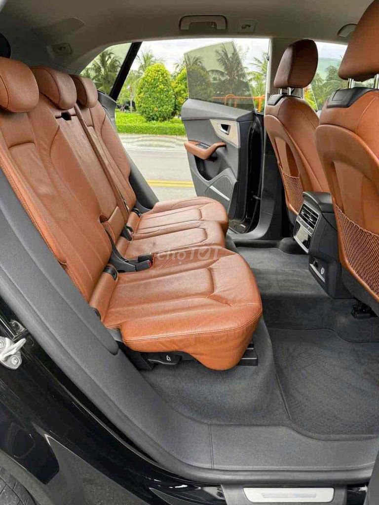 Audi Q8 2022 3.0TFSi Sline 55 Đen. Mua bán Ô tô tại Quận 1 Tp Hồ Chí Minh được đăng bởi PKD AUTO hình 9