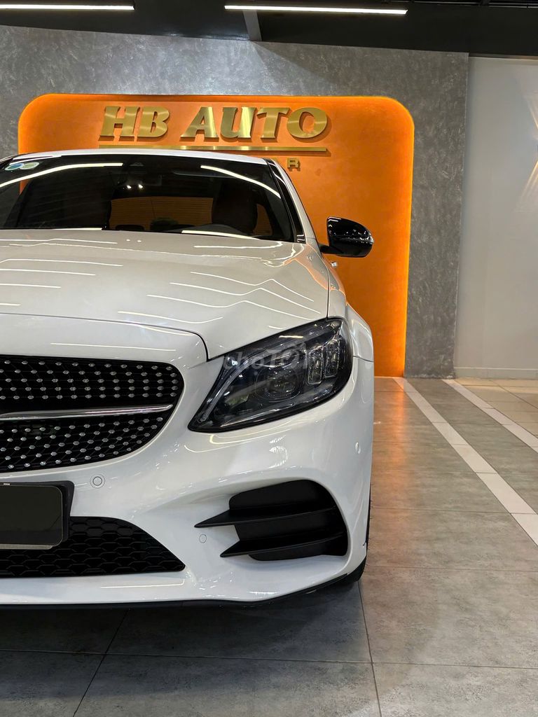 Mercedes-Benz C300 AMG. Mua bán Ô tô tại Thành phố Thủ Đức Tp Hồ Chí Minh được đăng bởi HB AUTO  hình 3