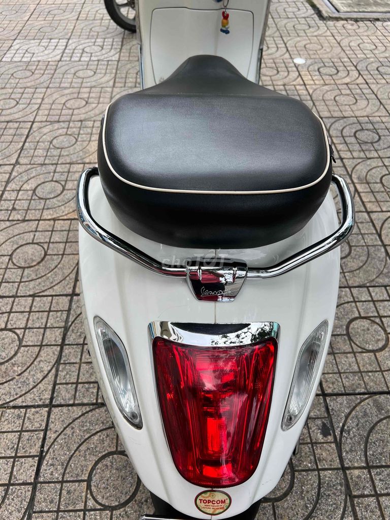 Bán xe piaggo vespa sprint 2013, giá rẻ bất ngờ”. Mua bán Xe máy tại Quận 5 Tp Hồ Chí Minh được đăng bởi Quốc  hình 3