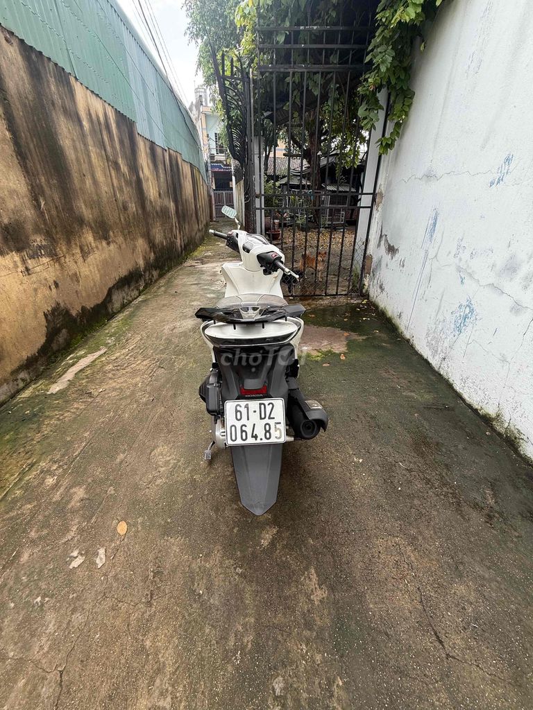 sh-150-2022-xe zin chính rút hồ sang tên toàn quốc. Mua bán Xe máy tại Thành phố Thuận An Bình Dương được đăng bởi Nguyễn Văn dũng hình 2