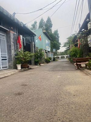 BÁN GẤP DẤT THỔ CƯ 130m2 ở Long Đức, Long Thành, Đồng Nai. Mua bán đất tại Huyện Long Thành Đồng Nai được đăng bởi Dung Trịnh