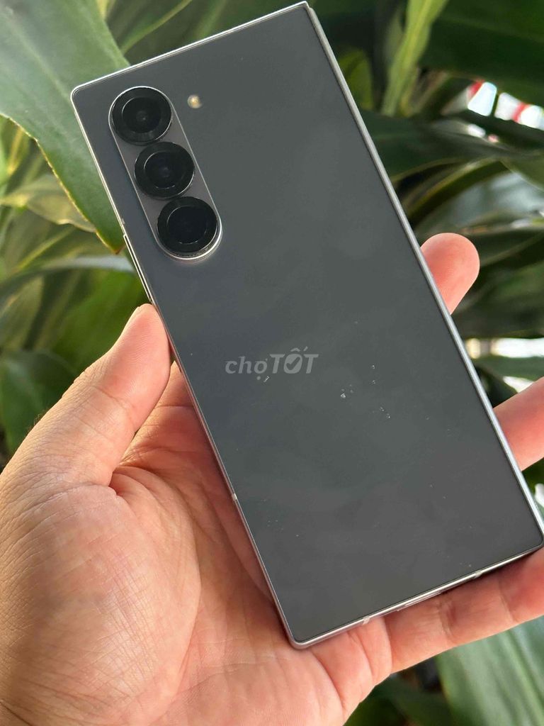 Samsung Galaxy Z Fold 6 Xám. Mua bán Điện thoại tại Quận Thanh Khê Đà Nẵng được đăng bởi Kiệt hình 1