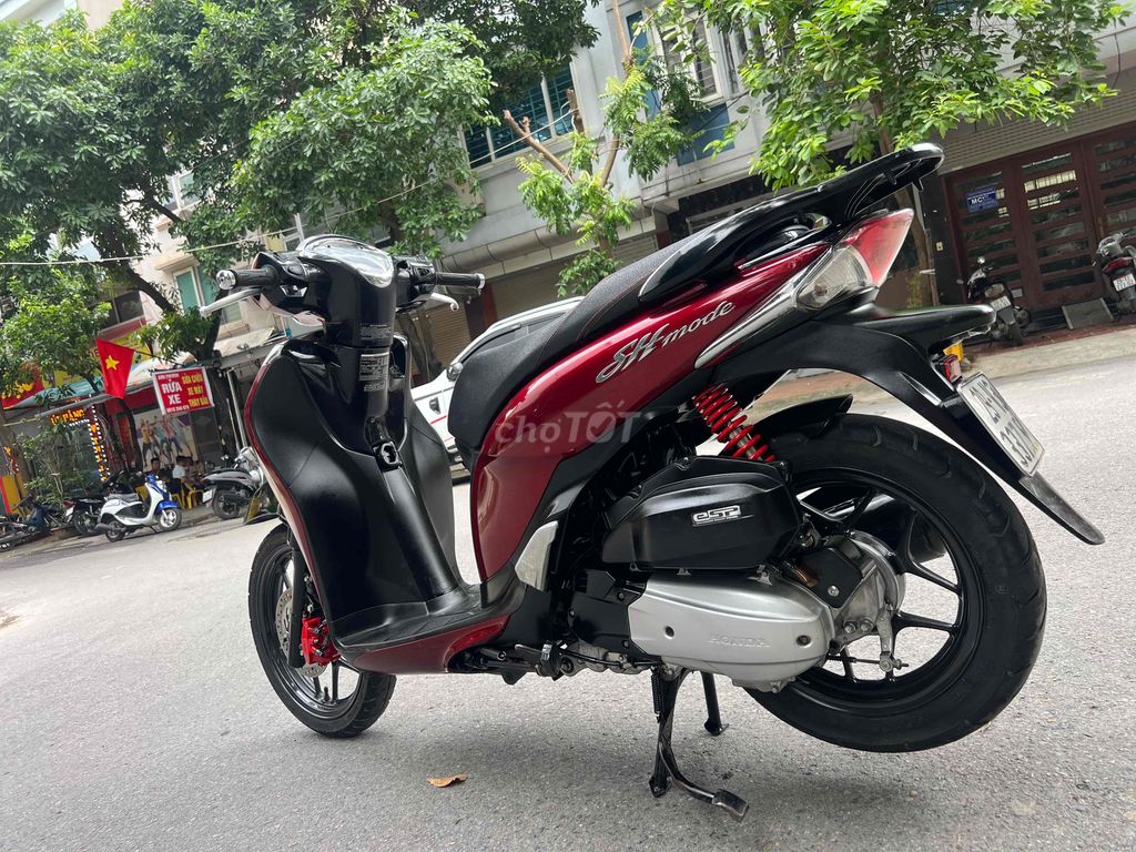 shmode bản đặc biệt chính chủ. Mua bán Xe máy tại Quận Hà Đông Hà Nội được đăng bởi tung hình 4