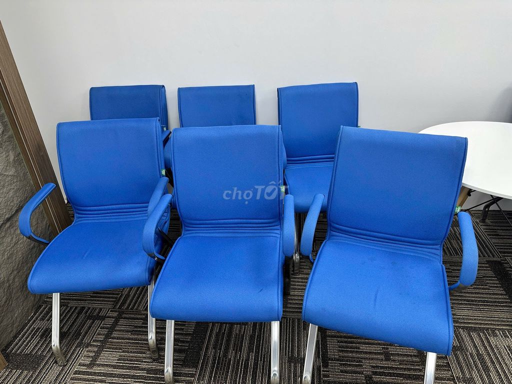 Bàn ghế văn phòng Vải Kim loại Gỗ Gần như mới. Mua bán Đồ dùng văn phòng tại Quận Đống Đa Hà Nội được đăng bởi Hoàng hình 1