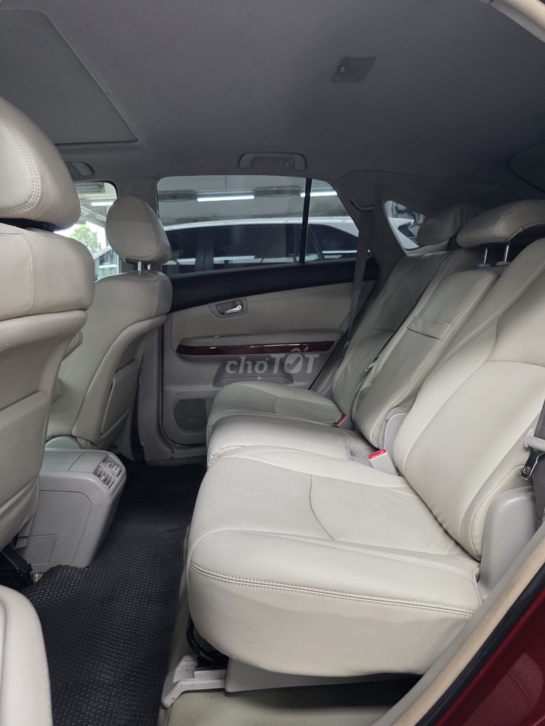 Lexus RX330 đăng ký lần đầu 2007 - 215000 km. Mua bán Ô tô tại Quận 12 Tp Hồ Chí Minh được đăng bởi Quốc Việt hình 6