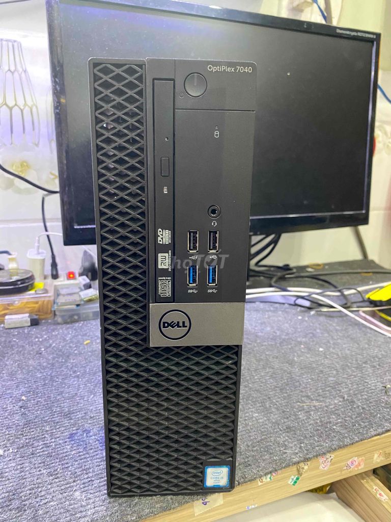 Thùng máy tính Dell 7040 . i5 6600 .Ram 8G. 256G