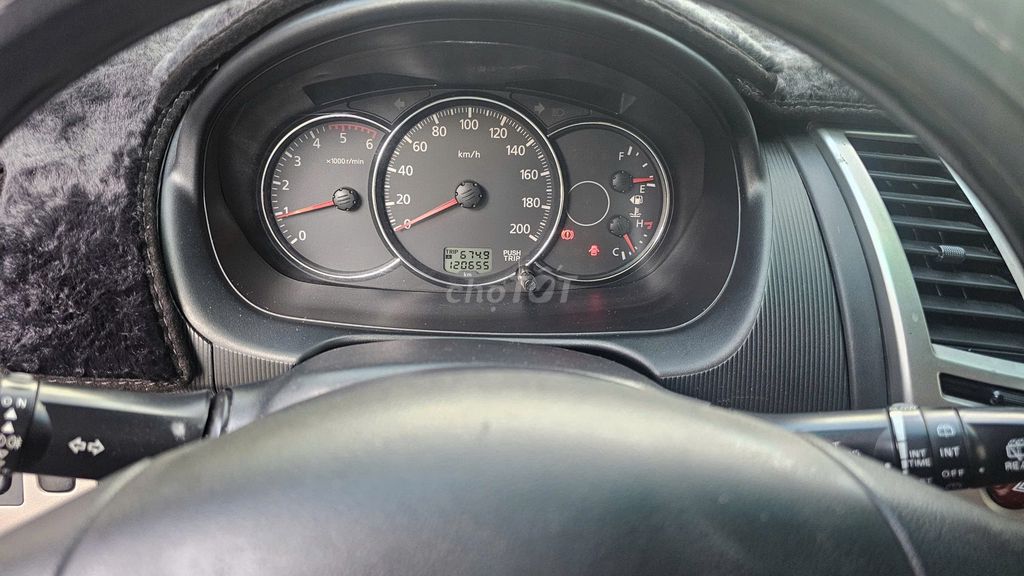 Pajero Sport MT 2017 máy dầu số sàn. Mua bán Ô tô tại Quận Cẩm Lệ Đà Nẵng được đăng bởi Nguyễn Đức Trưởng hình 4