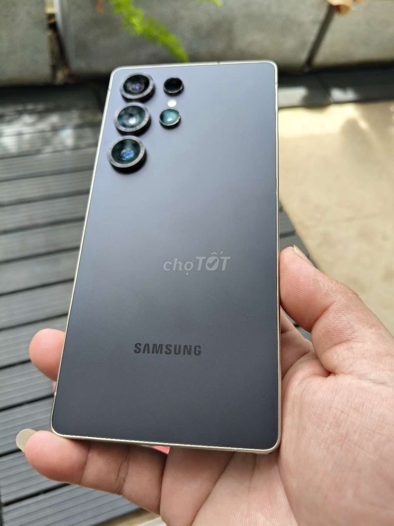 Samsung S25 Ultra 12/256GB Đen. Mua bán Điện thoại tại Quận 7 Tp Hồ Chí Minh được đăng bởi HOANG hình 1