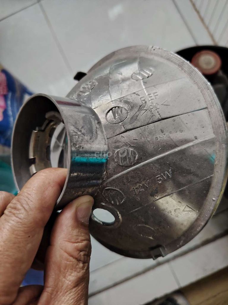 Dư cái đèn liền chóa cho xe mô tô độ, chế. Mua bán Phụ tùng xe tại Quận Tân Phú Tp Hồ Chí Minh được đăng bởi Thần Tài Gõ Cửa hình 3