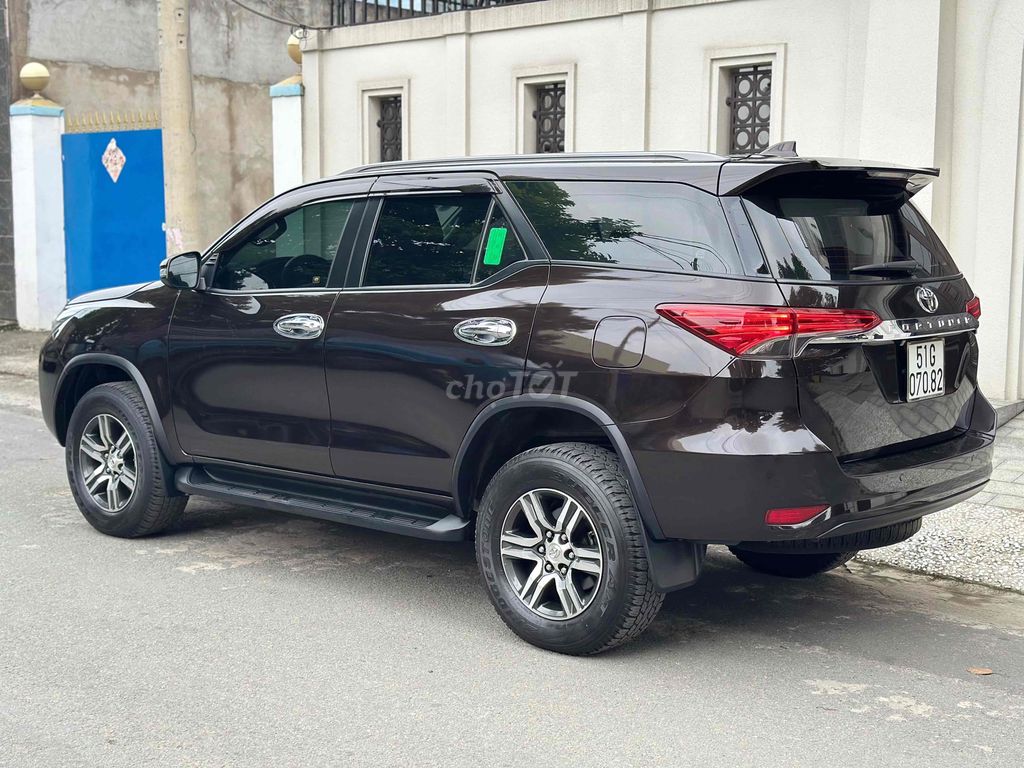Toyota Fortuner 2018 2.4G 4x2 AT - 60000 km. Mua bán Ô tô tại Quận 12 Tp Hồ Chí Minh được đăng bởi F2Auto hình 4