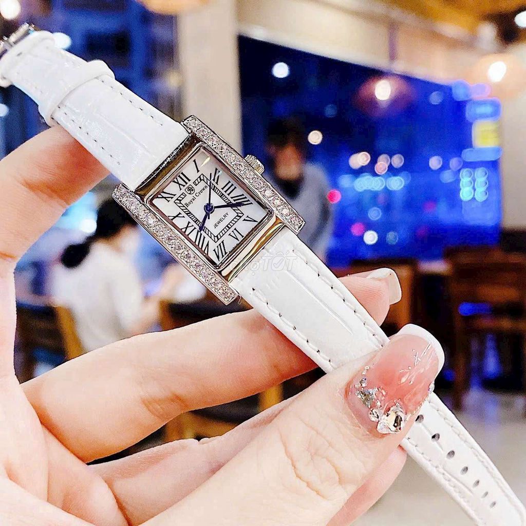 Đồng hồ Royal Crown Nữ Dây da Trắng. Mua bán Đồng hồ tại Thành phố Dĩ An Bình Dương được đăng bởi Shop Đồng Hồ Uy Tín Dĩ An hình 1