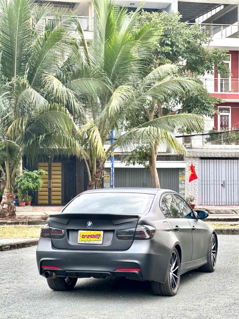 BMW 3 Series ,chính chủ, tuyệt phẩm như xe tiền ty. Mua bán Ô tô tại Quận Tân Bình Tp Hồ Chí Minh được đăng bởi thành lương hình 5