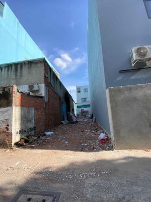 Hẻm xe hơi Nguyễn Sơn 4.3x11.5m đất 4.7 tỷ