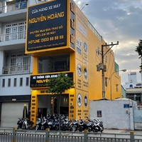 Xe máy Nguyễn Hoàng